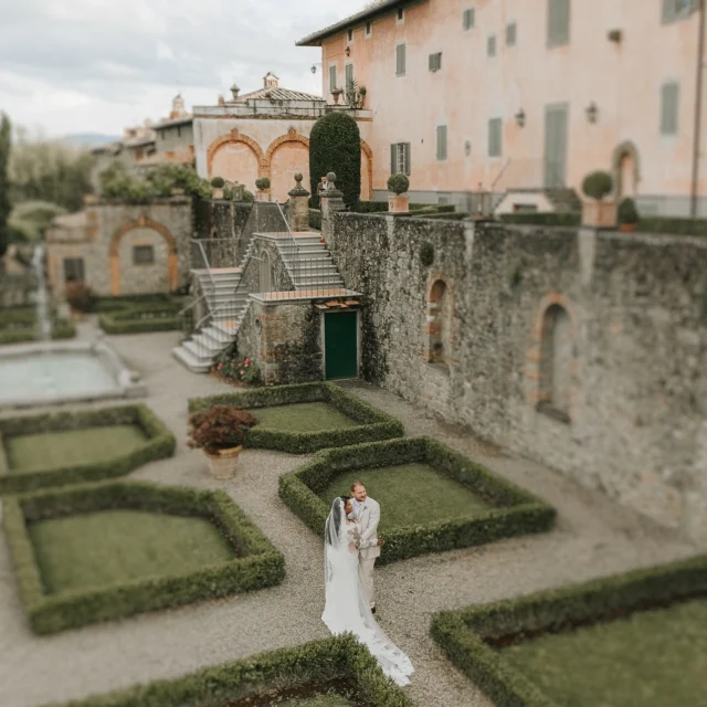 Some emotional and unforgettable moments of Taraa and James! Before heading to Lake Como, here are a few glimpses from beautiful Tuscany.

❤️WEDDING TEAM ❤️
Bride & Groom: @taraam1990 & @j_wallbridge 
Photo & Video: @carlospintau & @selenapintau 
Lights: @andrearibasdj 
• Flowers: @apemaiafv 
• Music: @saxobeat.events 
• Venue: @villabarberino 
• Wedding Planner: @wedding_intuscany 
• Make Up & Hair: @giorgia.bertoldi.mua 
• Fireworks: @artfireworksallevi 
• Cannoli: @rolands_florence 
• Rental: @self_party || @noloparty 

#carlospintau
#weddingphotographer #italy  #weddingvideomaker #weddingfilm #italianwedding #italywedding #destinationweddingitaly #lakecomowedding #lakecomophotographer #lakemaggiore #weddingplanneritaly #weddingphotographertuscany #weddingtuscany #italianweddings #villabarberino 
 #weddingphotoinspiration #italywedding #italyweddingvenue #capri #amalfi #positano #vogue #elle #harpersbazaar #theknot #stylemepretty #weddingchicks #vogueusa #vogueuk #bridalmusings
